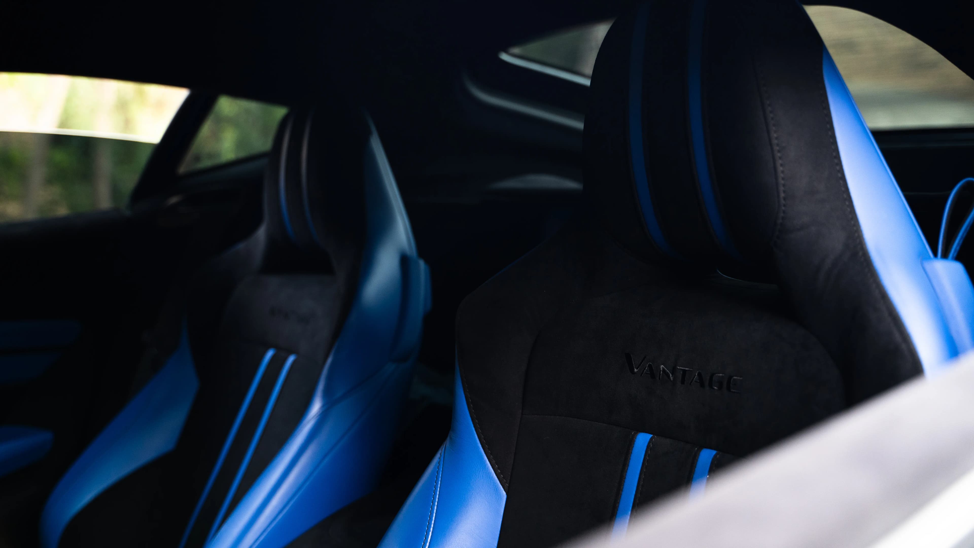 Aston Martin Vantage