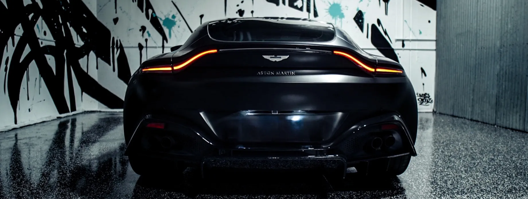 Aston Martin Vantage — photo 57