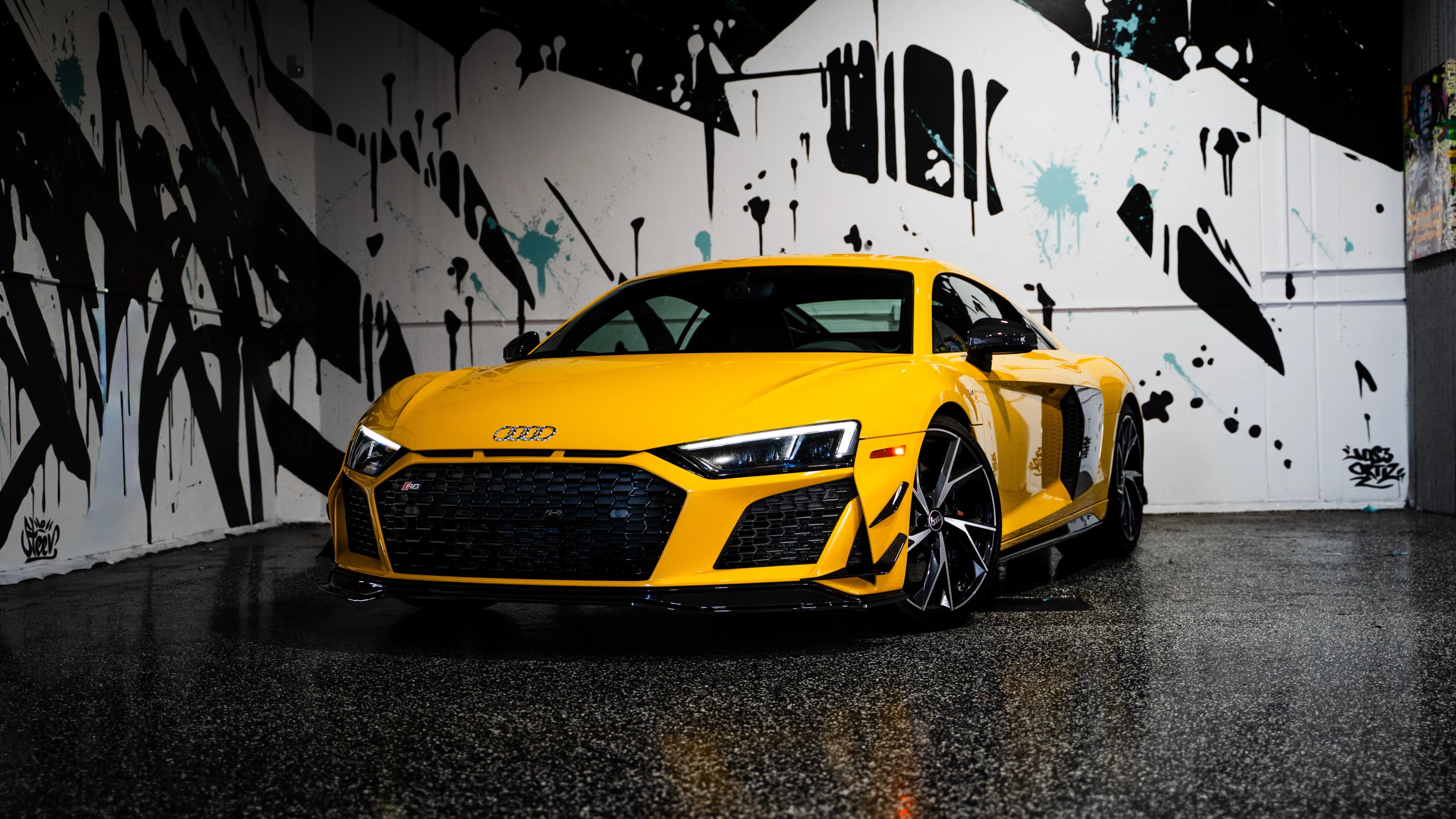 2022 Audi R8 — photo 2