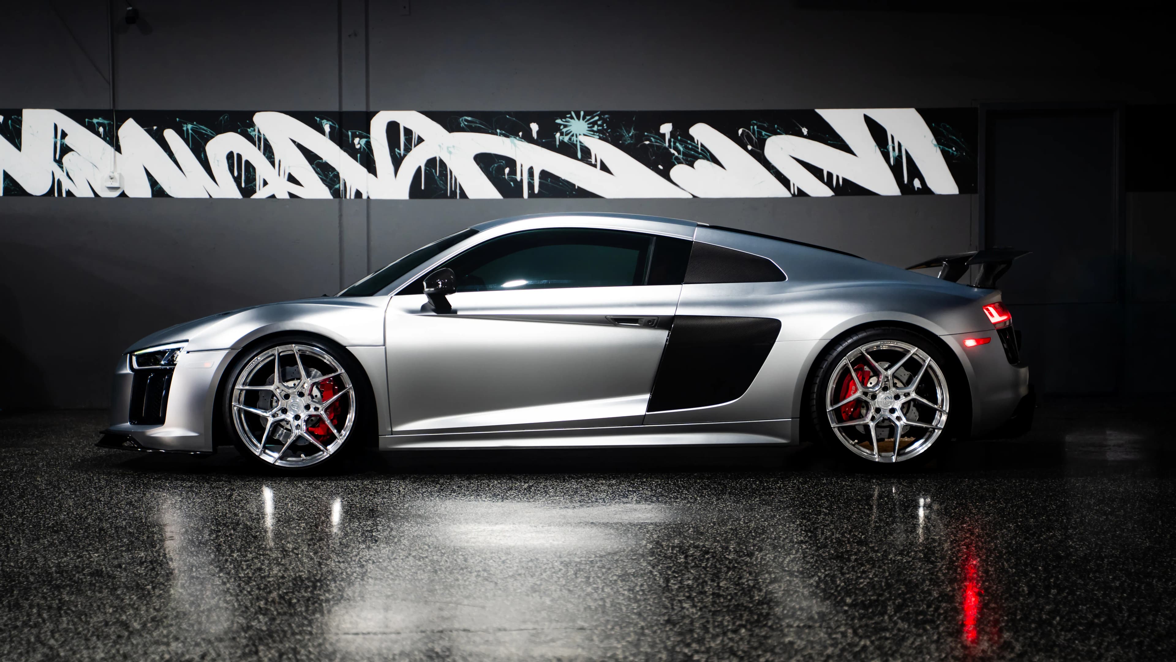 Audi R8 (Tuned) — photo 4