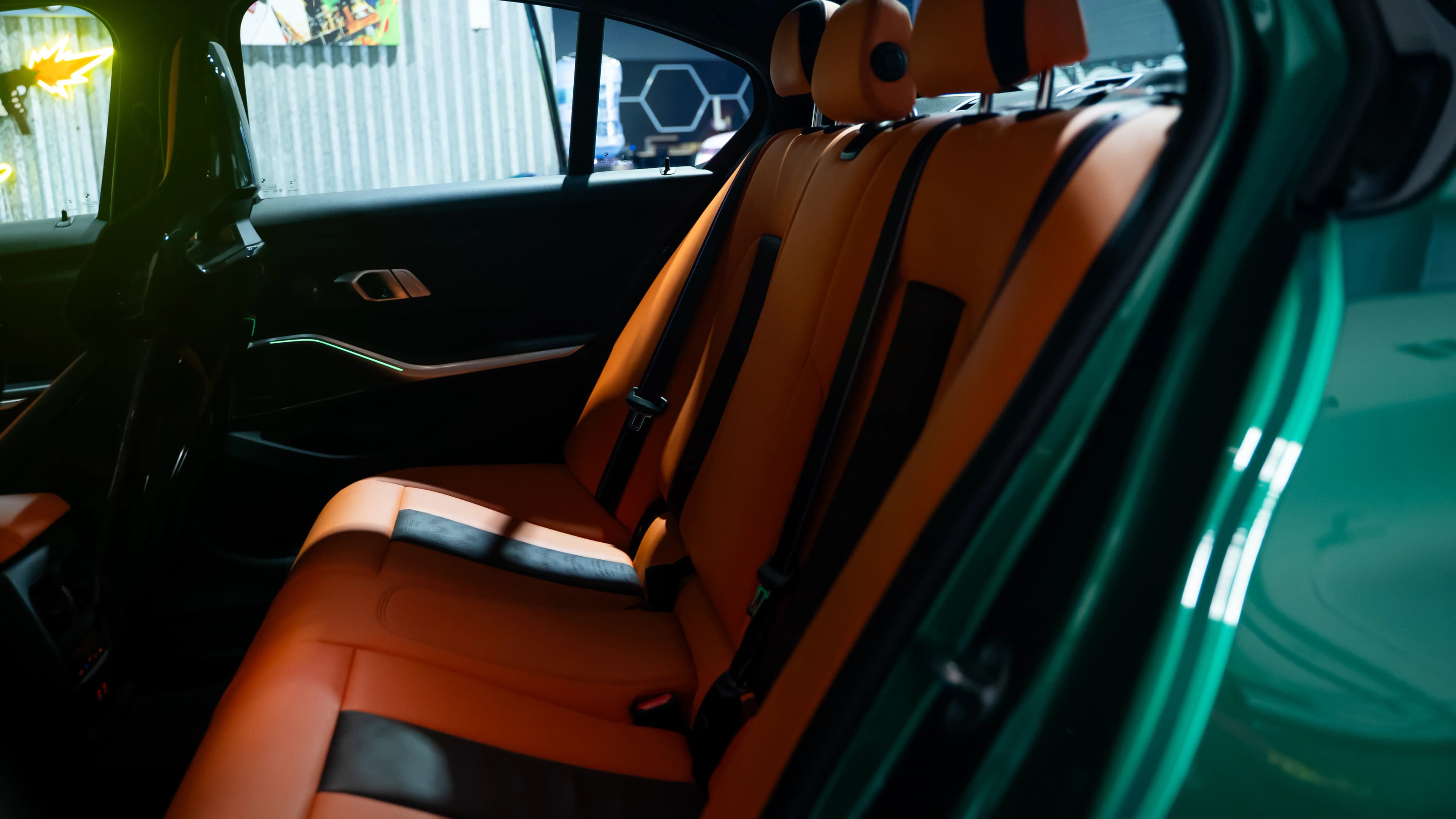 BMW M3 Competition X-Drive — photo 7