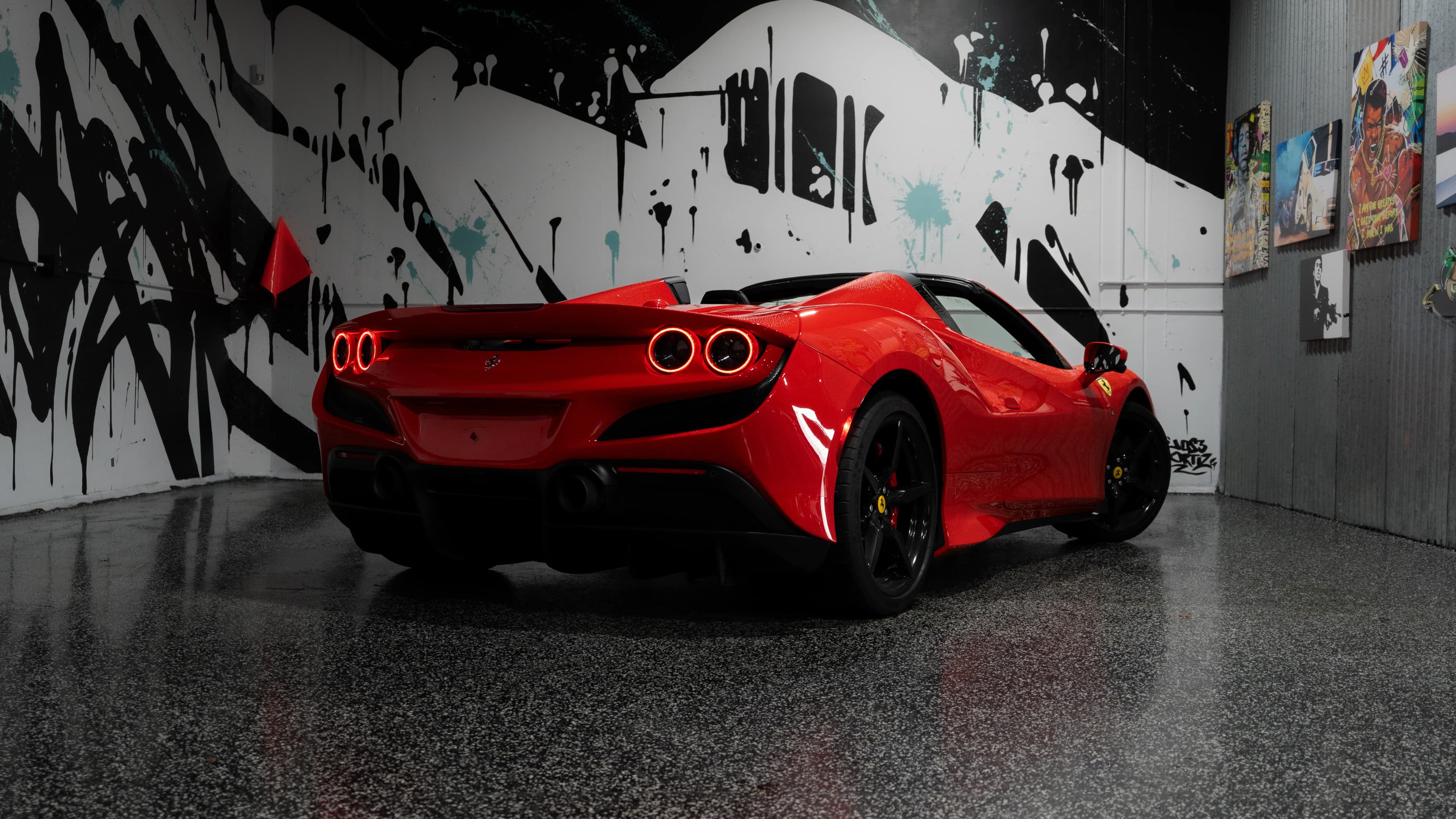 2021 Ferrari F8 Spider — photo 6