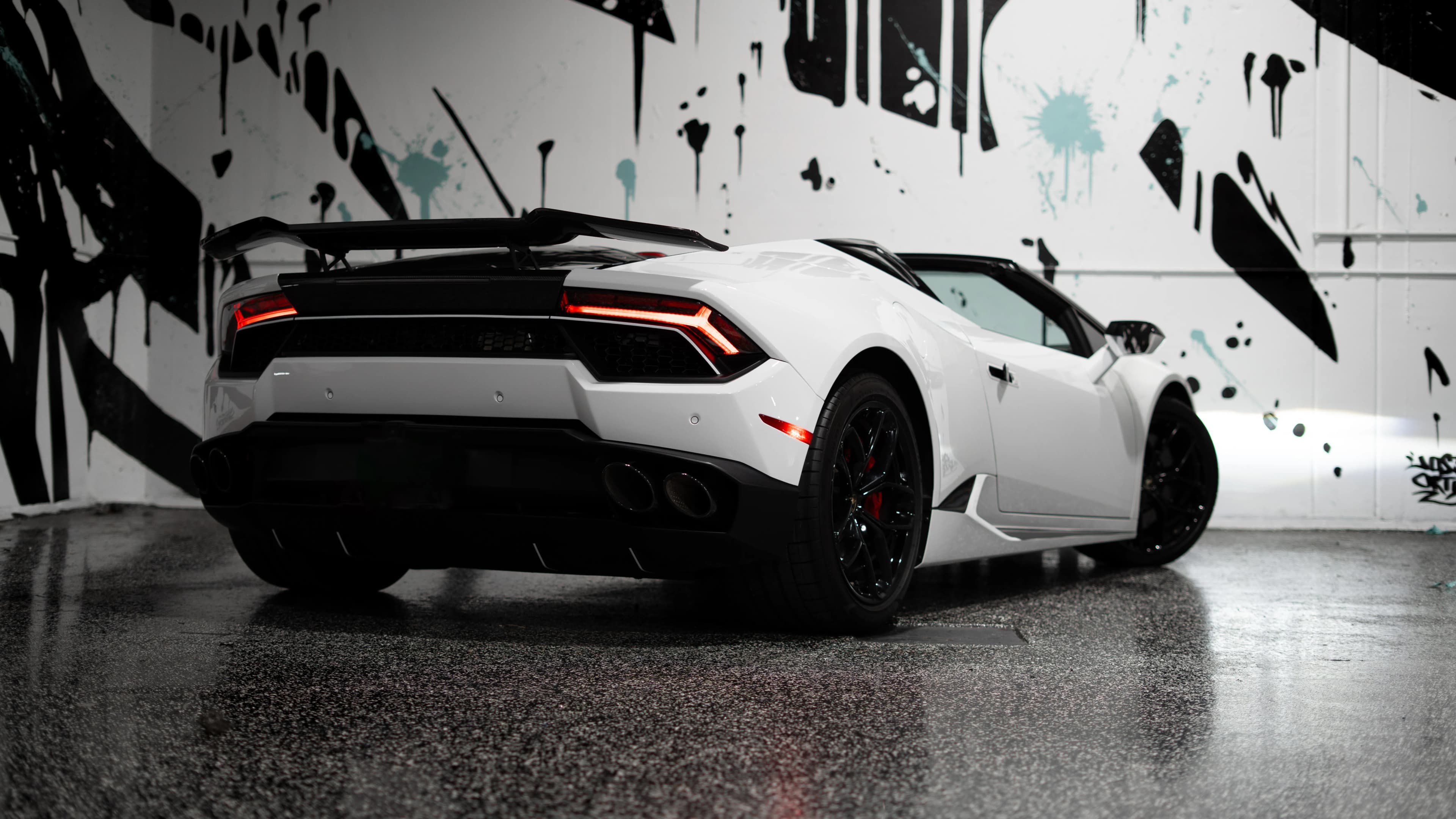 Lamborghini Huracan Spyder — photo 4