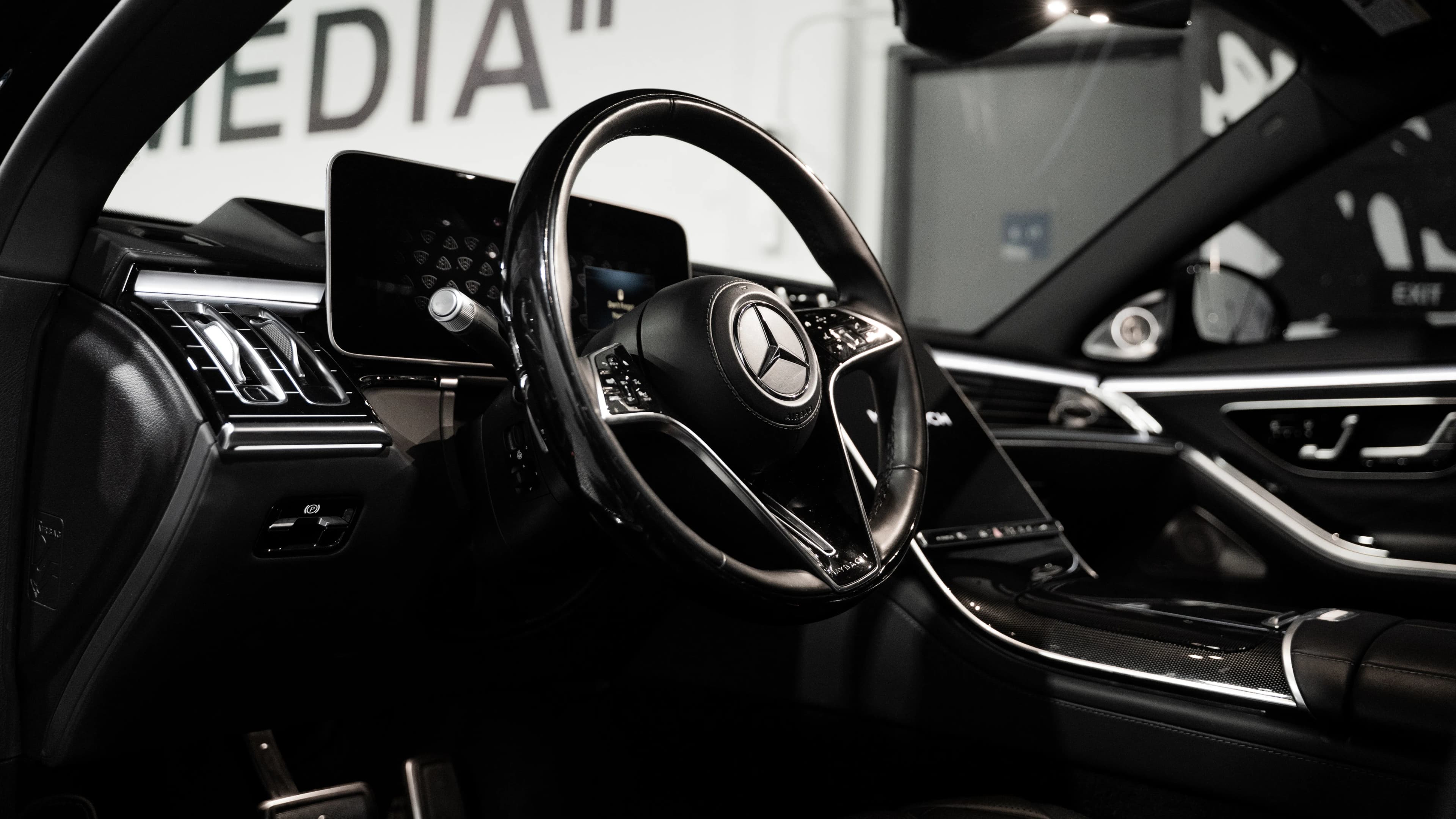 Mercedes-Benz S580 Maybach — photo 3