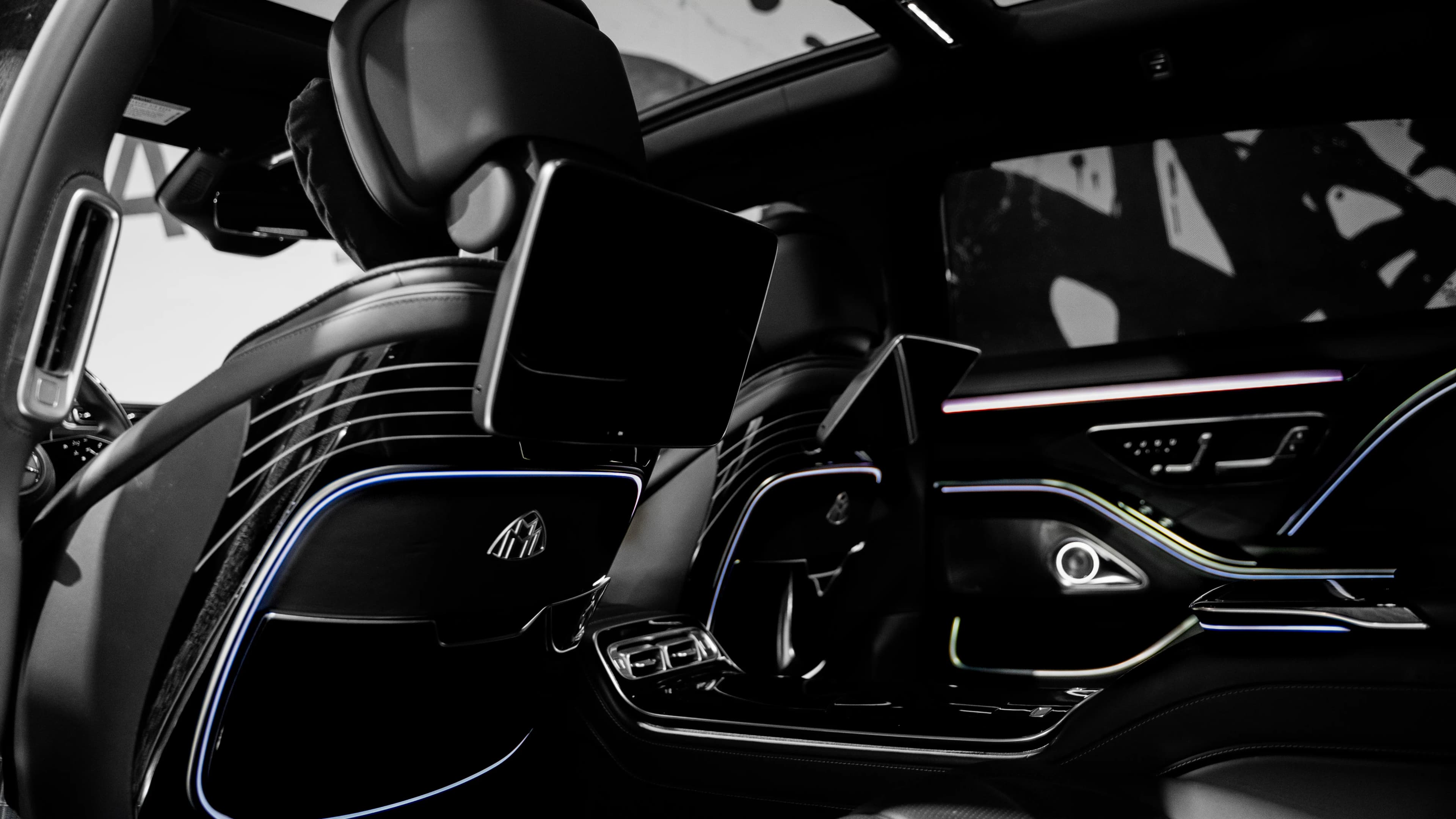 Mercedes-Benz S580 Maybach — photo 5