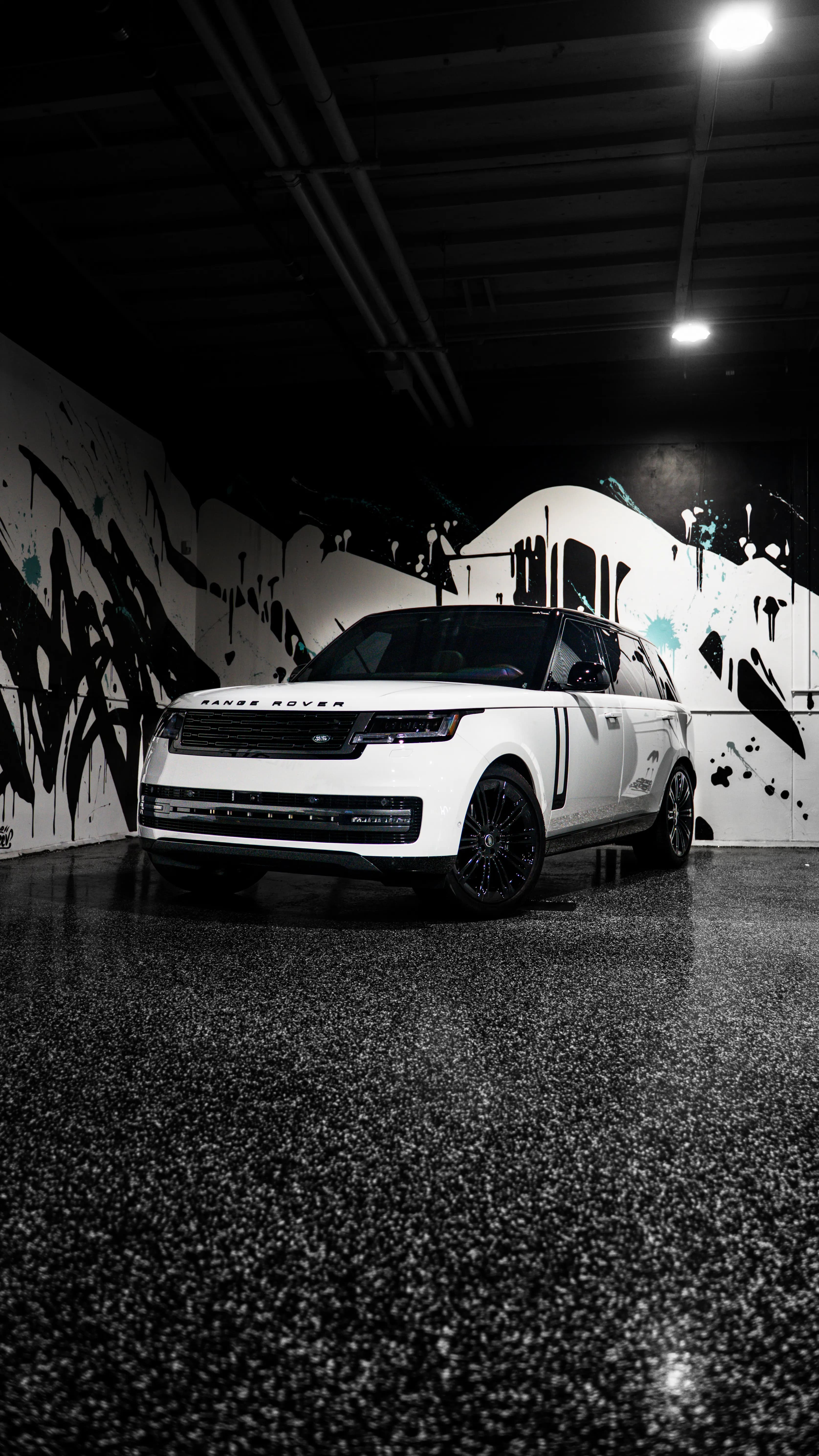 Range Rover Sport (White) — photo 1