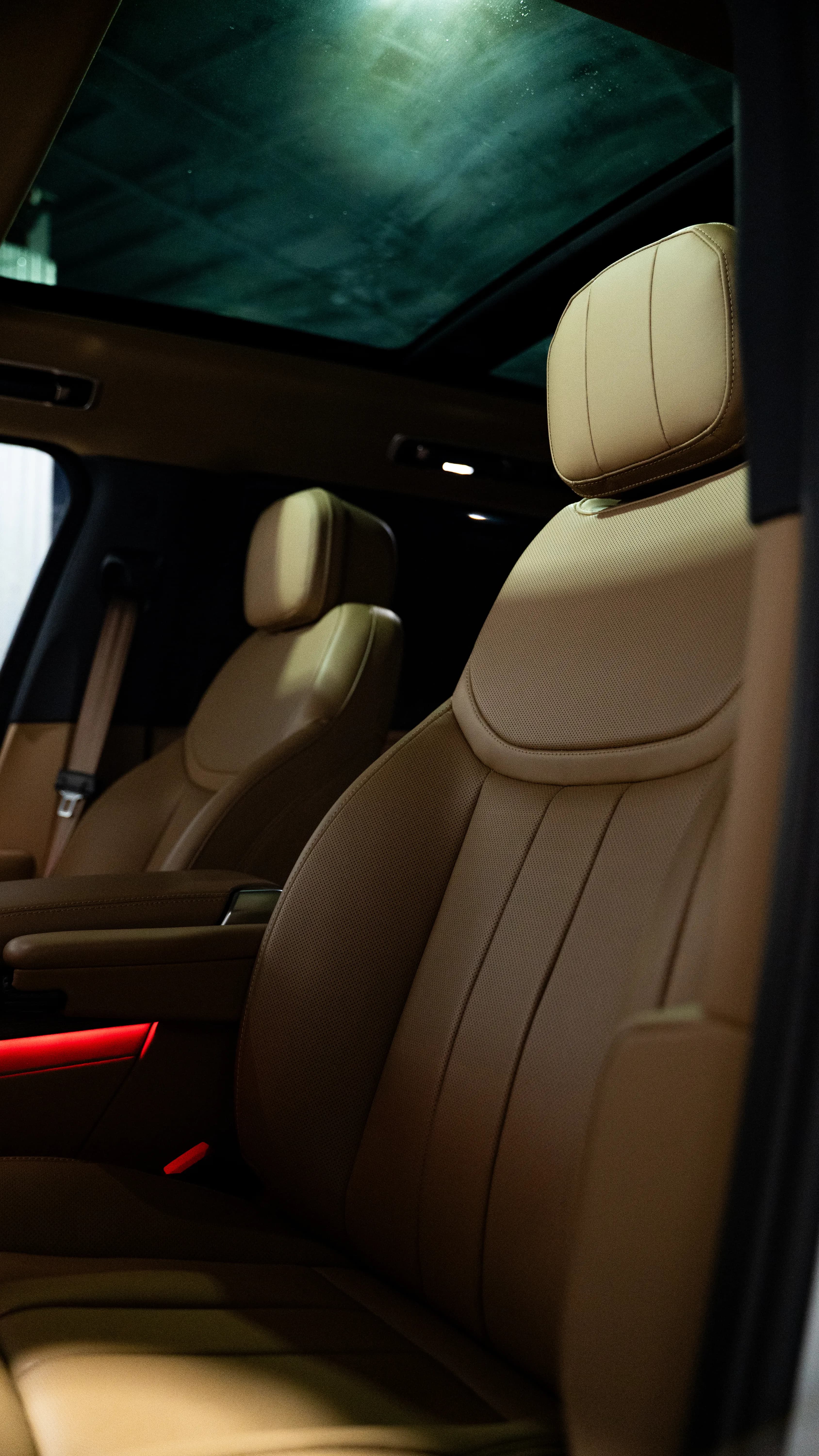 Range Rover Sport (White) — photo 5