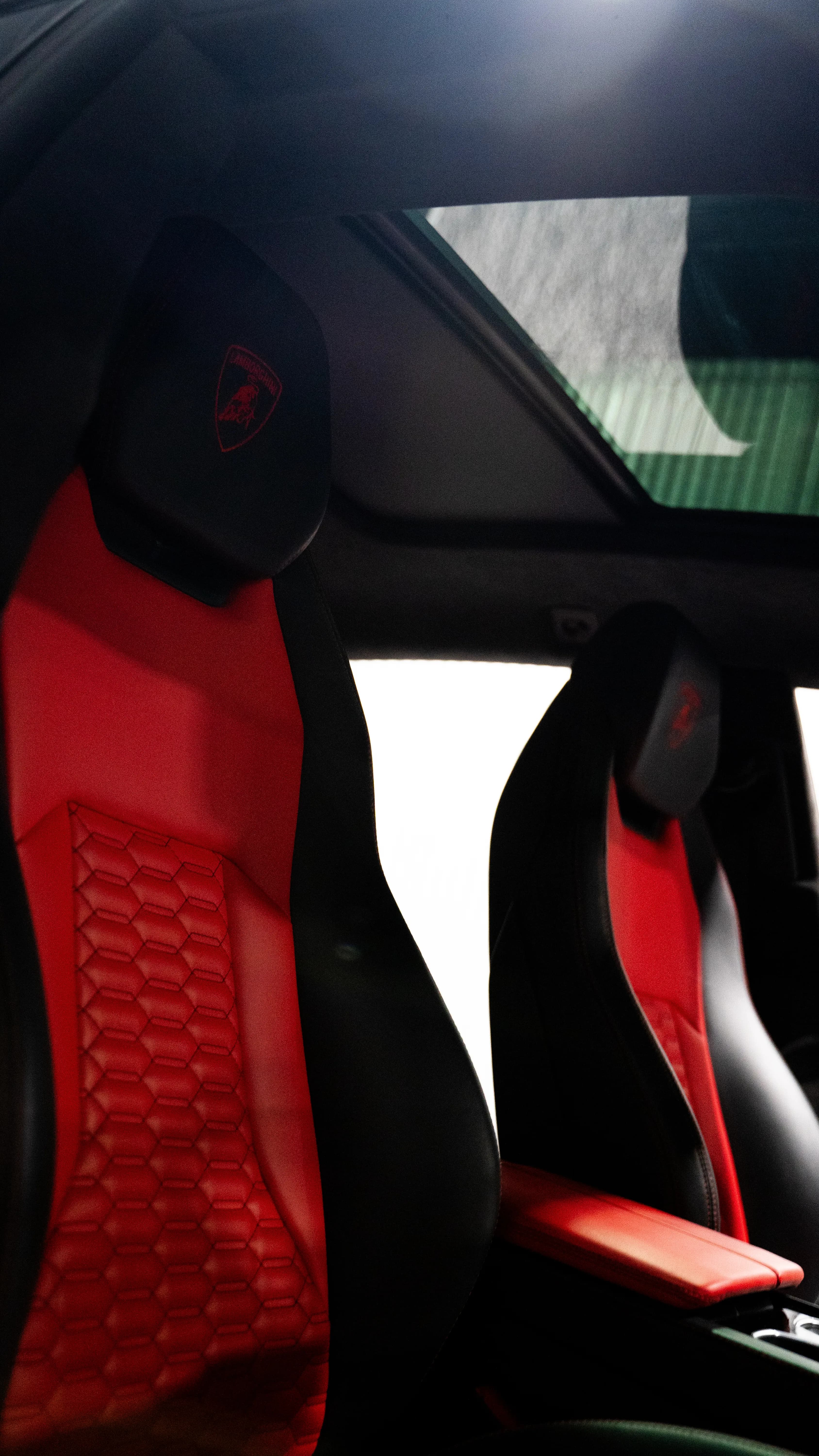 Lamborghini Urus Stealth Widebody — photo 5